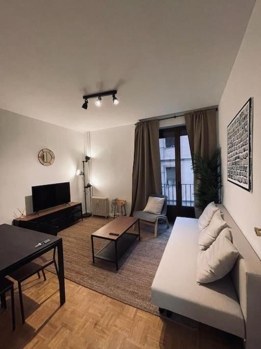 Amplio Y Centrico Apt Para 9Px En La Latina/Rastro Madrid Exteriér fotografie