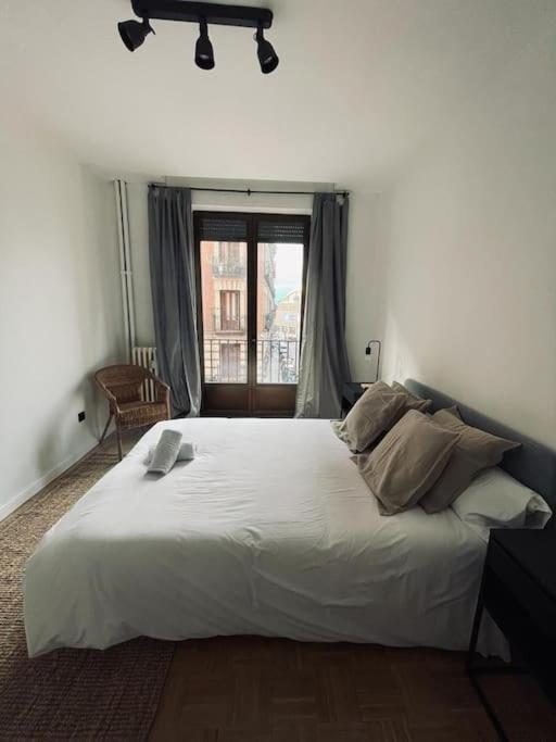 Amplio Y Centrico Apt Para 9Px En La Latina/Rastro Madrid Exteriér fotografie