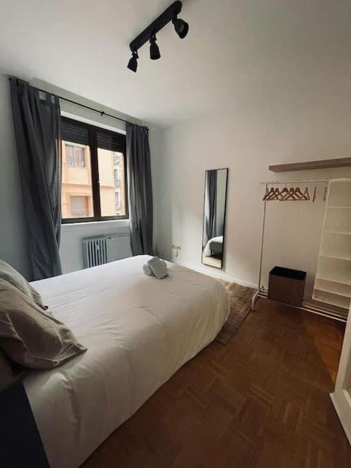 Amplio Y Centrico Apt Para 9Px En La Latina/Rastro Madrid Exteriér fotografie