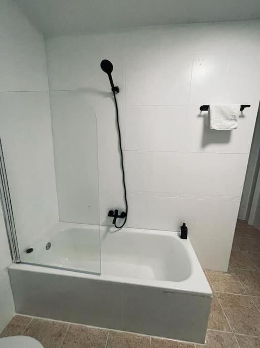 Amplio Y Centrico Apt Para 9Px En La Latina/Rastro Madrid Exteriér fotografie