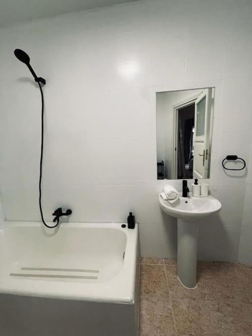 Amplio Y Centrico Apt Para 9Px En La Latina/Rastro Madrid Exteriér fotografie